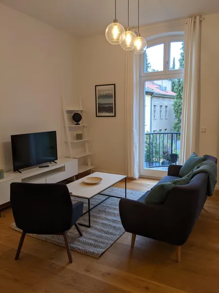 Möblierte 42m² Studio/Furnished 2 m² Studio — photo 1